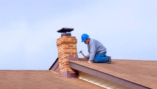 Roofing Installation: Choosing the Right Shingle Style and Color