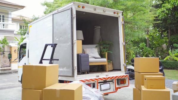 Kratos Moving: Efficient and Affordable Moving Solutions